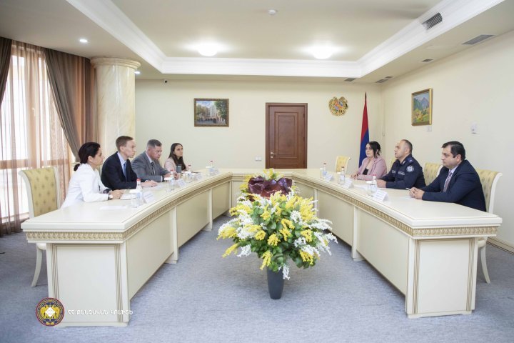Новоназначенный директор Бюро по борьбе с наркотиками и сотрудничеству правоохранительных органов посольства США в Армении посетил Следственный комитет РА: обсуждались вопросы развития сотрудничества (фотографии)
